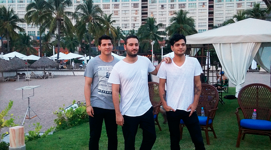 Reik knew that Puerto Vallarta sunsets were ideal to match with the concept of their new album