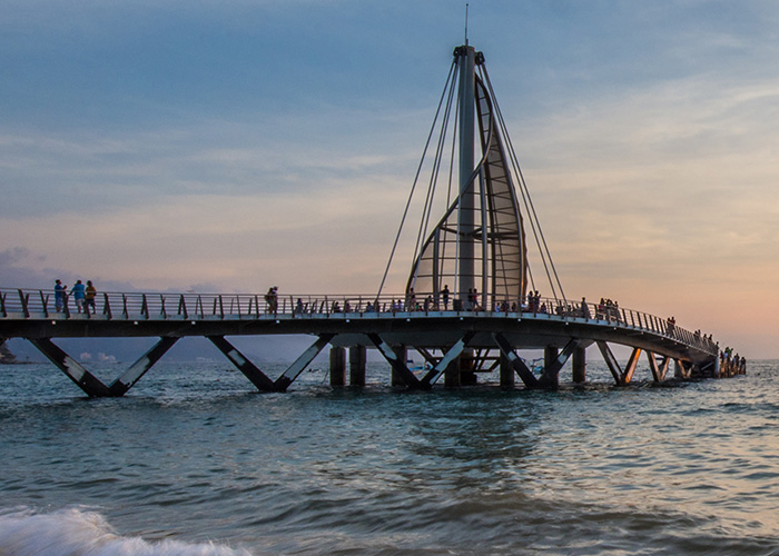 LOS MUERTOS PIER