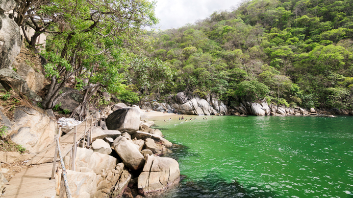 Vista Playa Colomitos en tu próxima visita a Puerto Vallarta