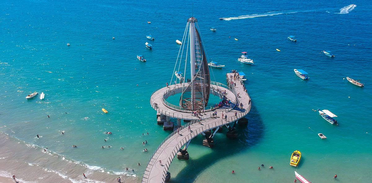 Muelle Los Muerto en Puerto Vallarta