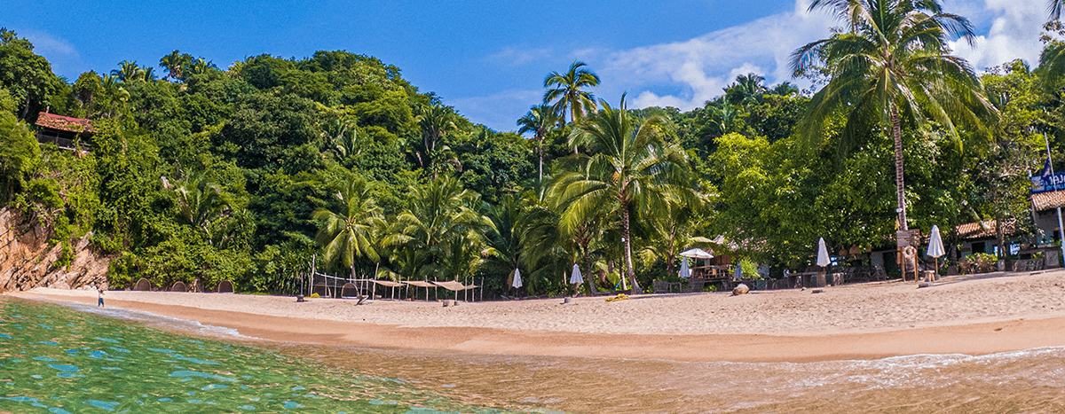 Un dia en playa alejada en puerto vallarta