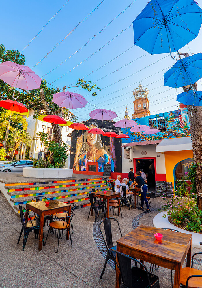 Planea tu viaje a Puerto Vallarta | Guía Turística Oficial